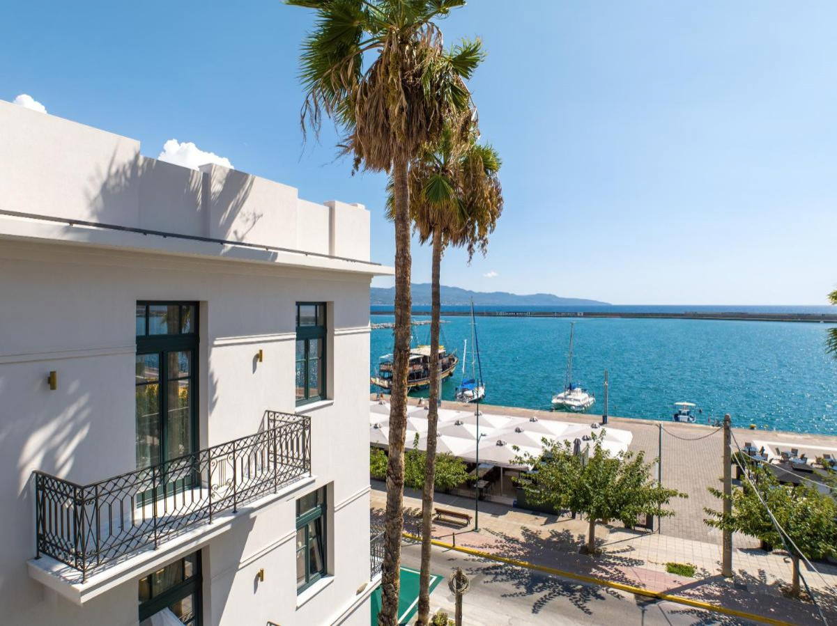 Grand Hotel Kalamata 5*